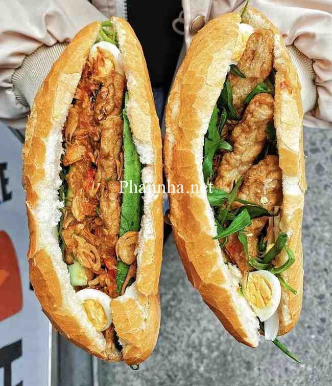 banh-mi-cha-ca
