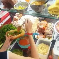 Kinh nghiệm mở xe bán bánh mì ít vốn