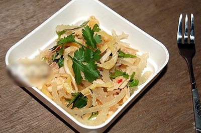 Cách làm món gỏi rong sụn gà